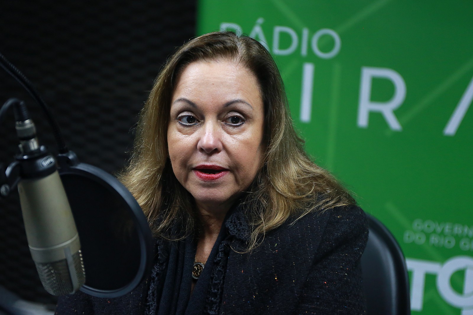 A diretora do Procon, Maria Elizabeth Pereira, participou do programa