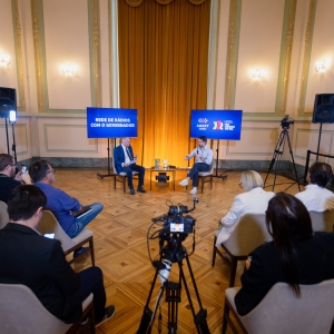 Coletiva para emissoras de rádios do Estado